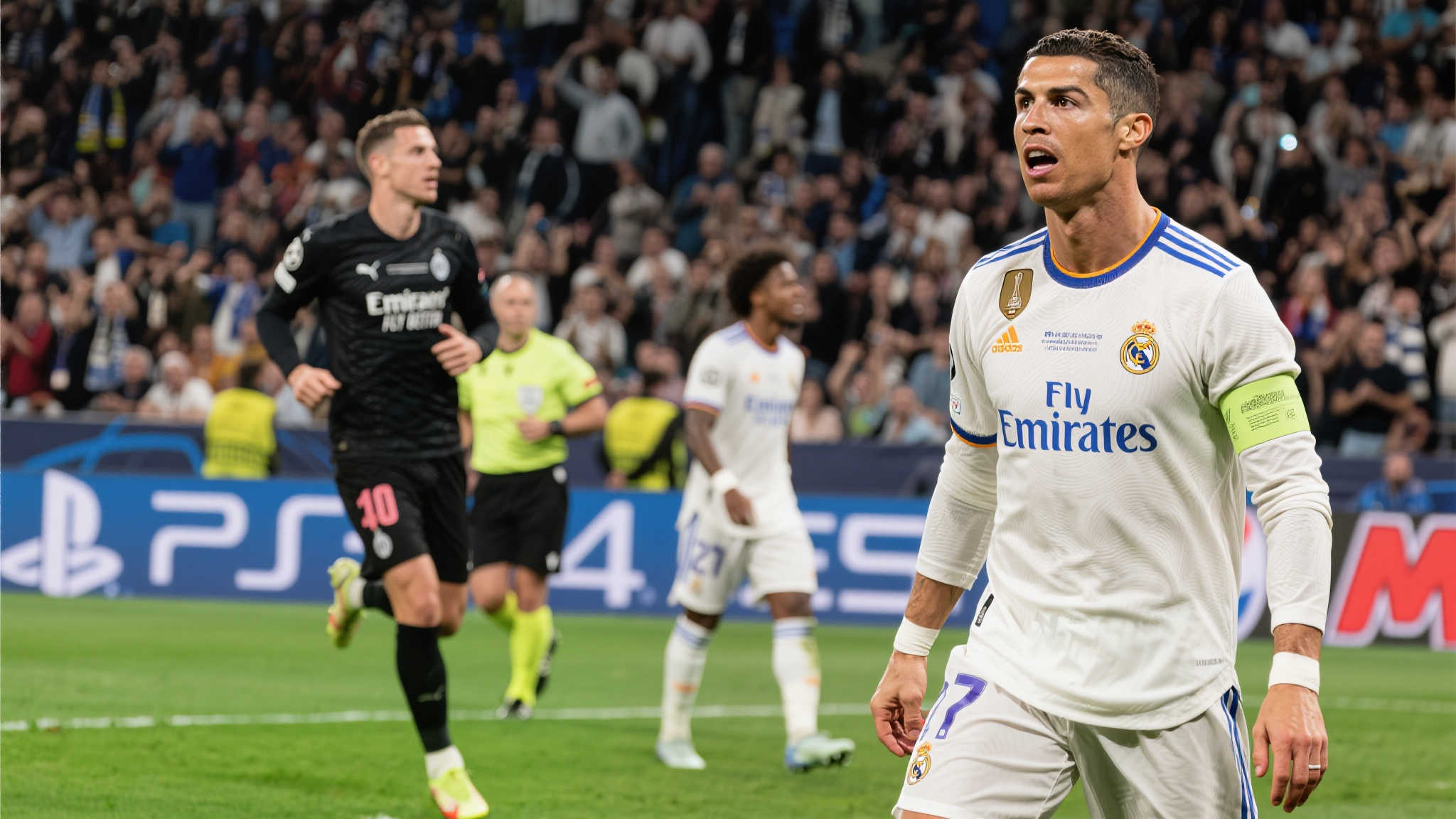 意外失利!4亿天价无进球,令球迷大失所望 在竞争日益激烈的顶级赛事中,巨星之间的对决一直是球